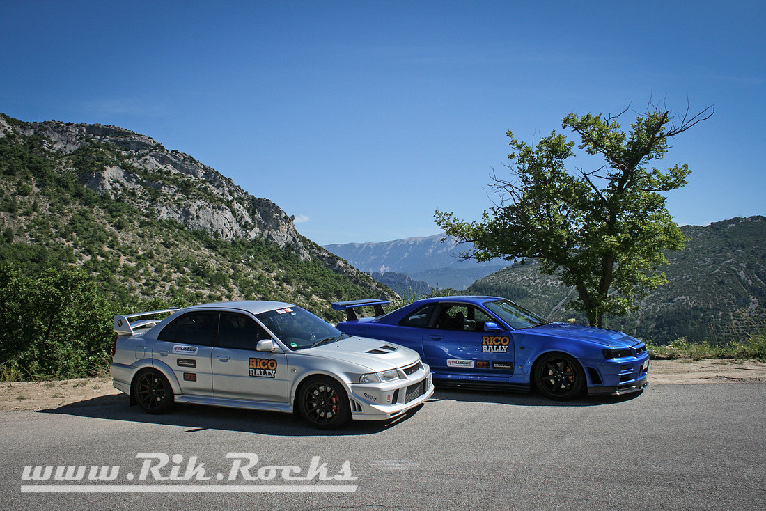 Mitsubishi Evo 6 TME and Nissan Skyline GTR R34 Vspec II