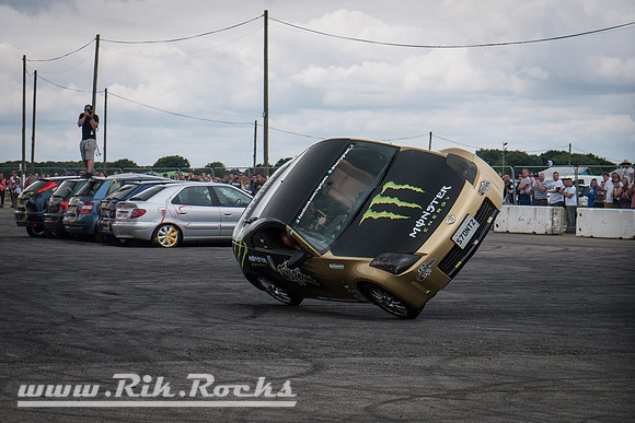 Nissan 350z - Terry Grant - Monster Energy Stunt Car on 2 Wheels