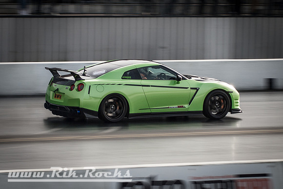Green Nissan GTR - Santa Pod RWYB W1 MFW
