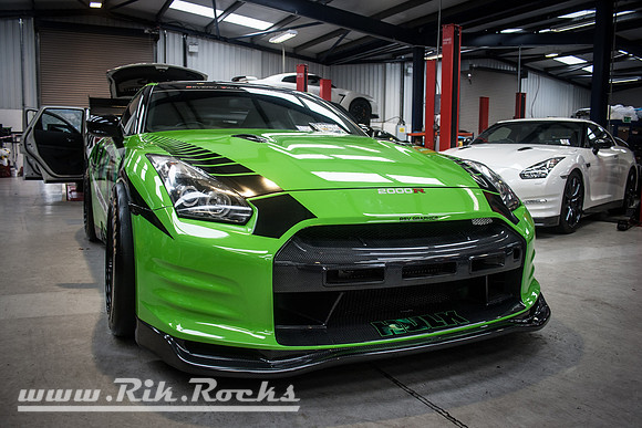 'The Hulk' - Green Nissan GTR at Severn Valley Motorsport