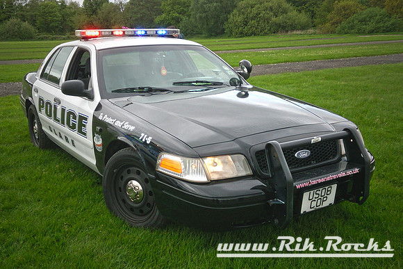 Ford Crown Victoria P71 Police State Trooper Cop Car US08COP
