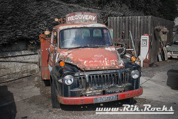 Bedford TJ Recovery Truck SOP177